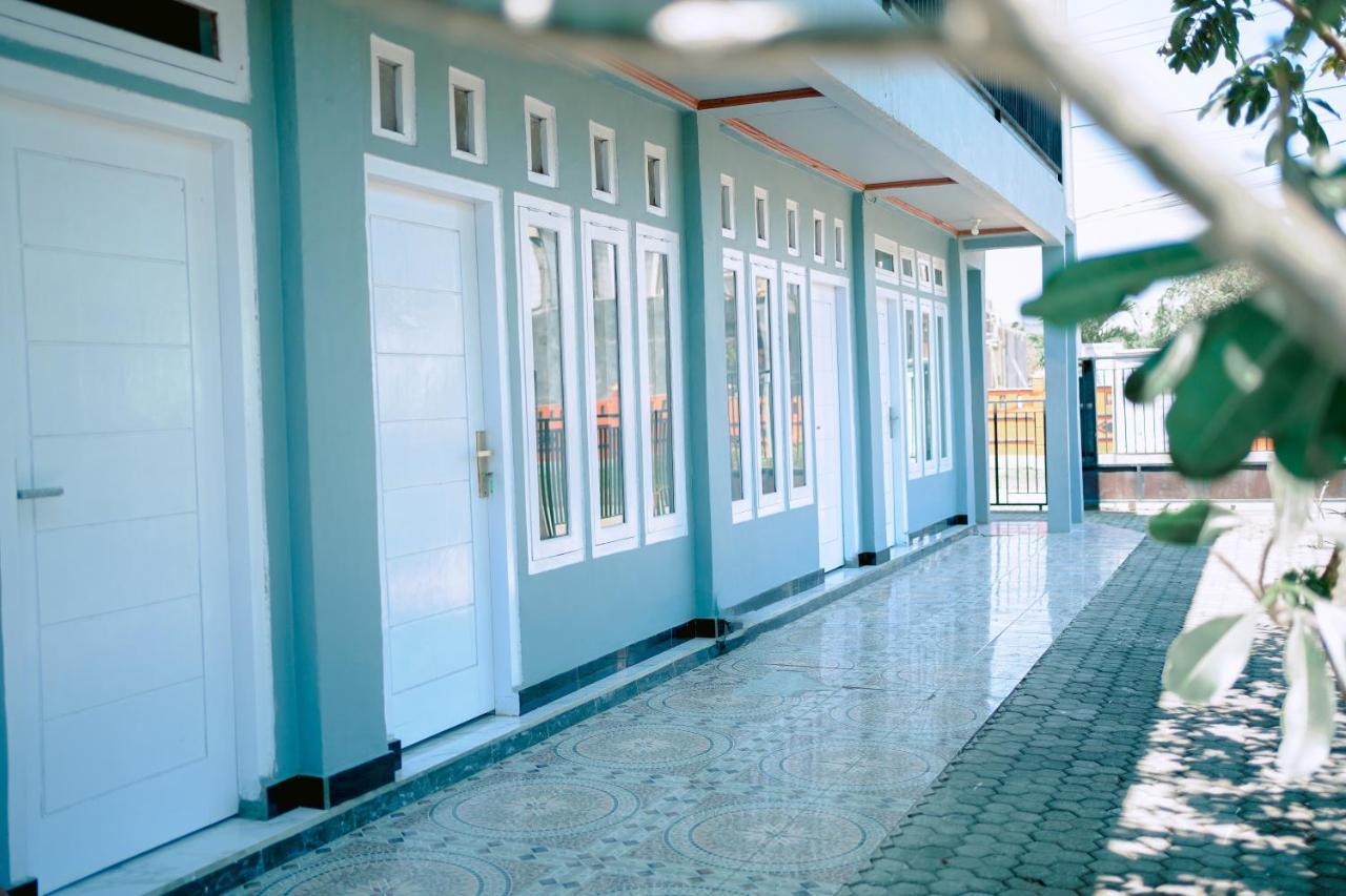 Getrudis Guesthouse Labuan Bajo Eksteriør bilde