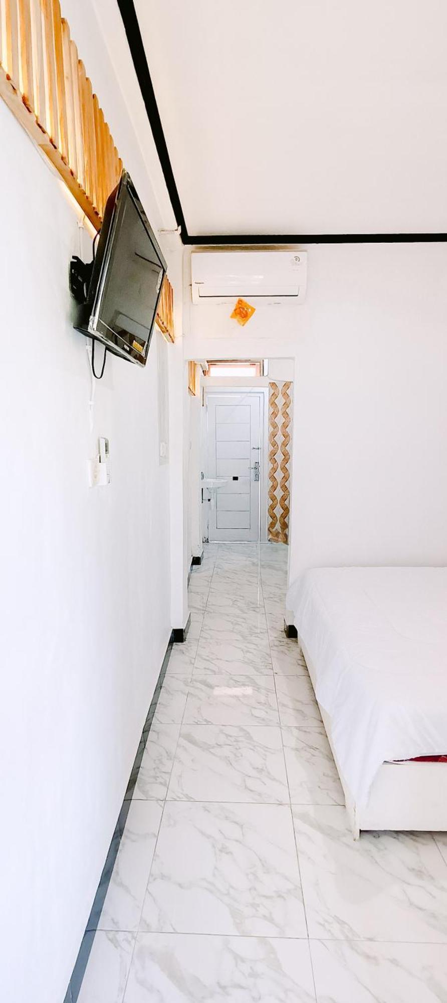 Getrudis Guesthouse Labuan Bajo Eksteriør bilde